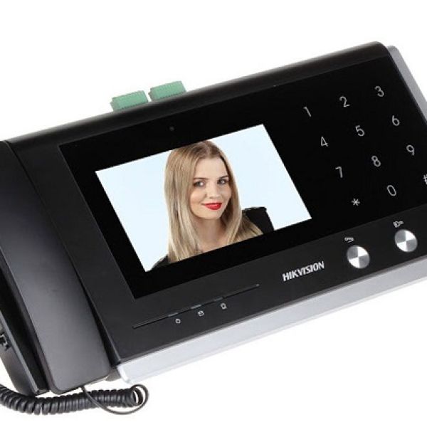 ĐIỆN THOẠI TRUNG TÂM DS-KM8301