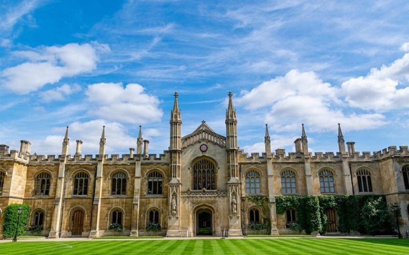 Top Những Trường Đại Học Đắt Đỏ Nhất Thế Giới