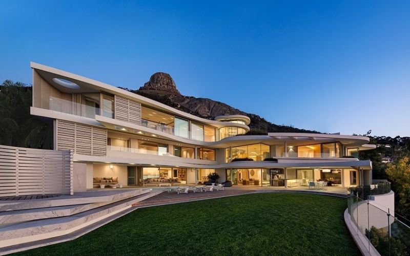 Biệt Thự Hai Tầng Hiện Đại Với Tầm Nhìn Toàn Cảnh Đại Dương