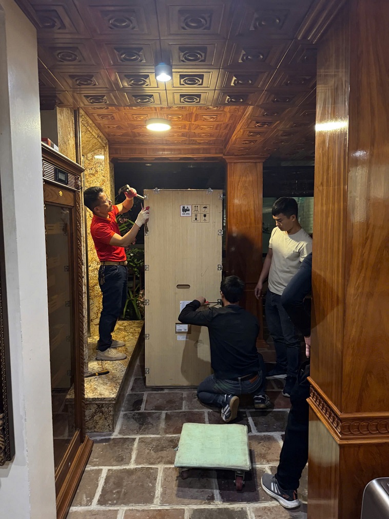 Lắp đặt unbox két sắt Philips Valis-Max cho Khách Hàng tại kđt Ciputra Hà Nội