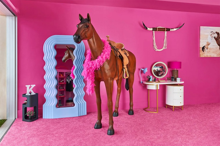 Ngôi nhà trong mơ Barbie Malibu ngoài đời thực