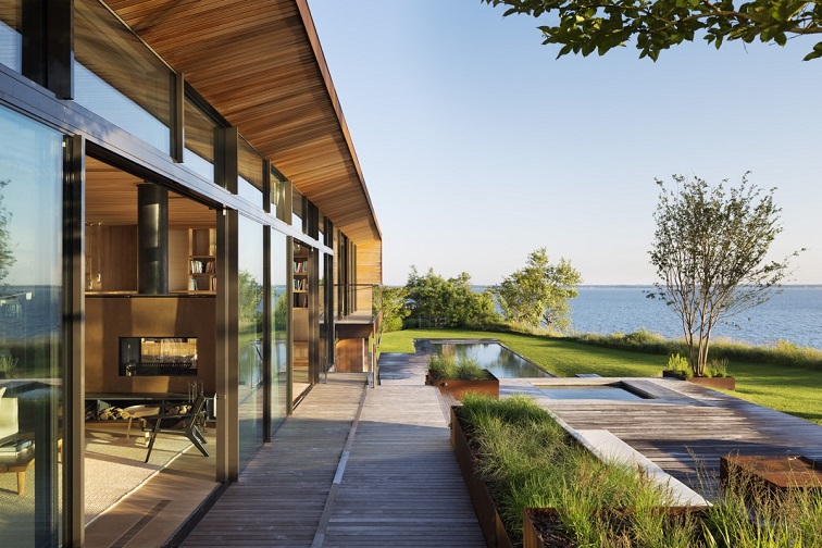 Tham quan ngôi nhà sang trọng bền vững ở Hamptons New York