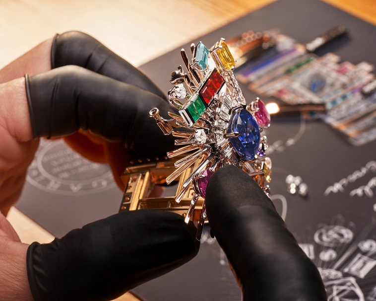 Chiếc Đồng Hồ Bí Mật Của Bulgari Rực Rỡ Hài Hòa Và Ngoạn Mục